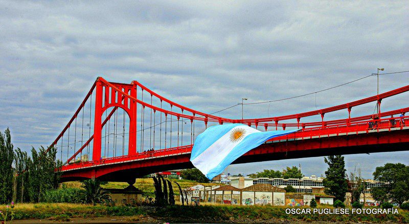 PUENTE COLGANTE: Cierre temporario