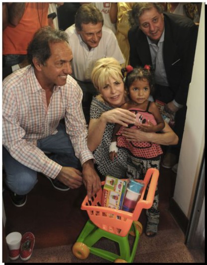 POLÍTICA: Scioli inauguró las obras de ampliación del hospital Tetamanti