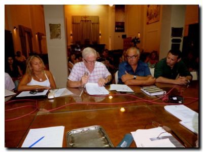 NECOCHEA: Se analizó el faltante de arena en la costa
