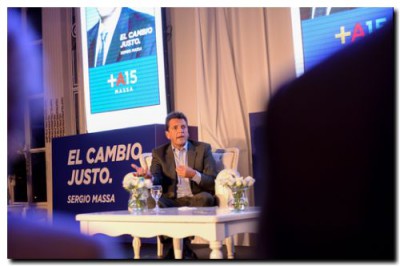 Massa presentó su libro «El Cambio Justo»