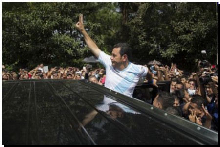 GUATEMALA: El cómico Jimmy Morales, elegido presidente
