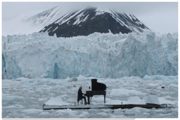 ¿Un piano en el Ártico?