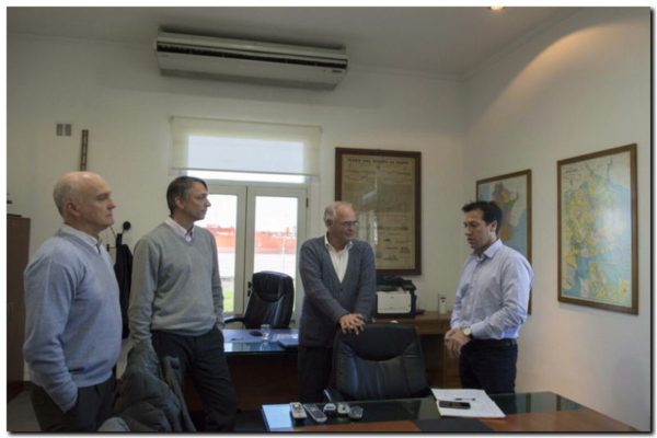 Rojas con el Subsecretario de Actividades Portuarias y los Presidentes de los Consorcios