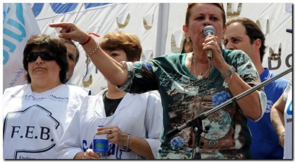 EDUCACIÓN: Docentes bonaerenses reclaman «urgente llamado» a paritarias