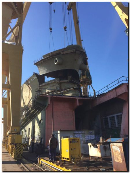 ARS montó el último bloque del buque petrolero Juana Azurduy