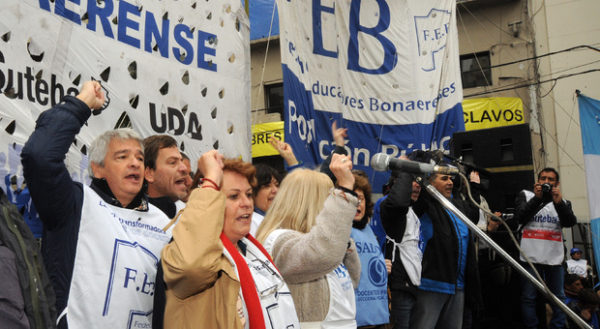 El 9 de agosto puede haber paro total de docentes