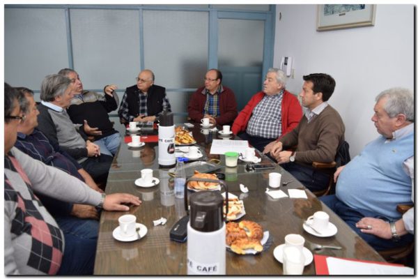 Trabajo conjunto para la reactivación del tren de carga