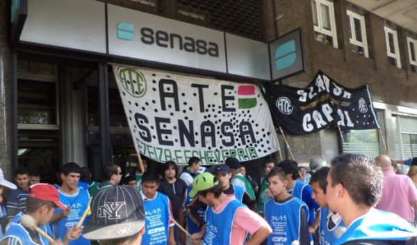 Cierran 20 oficinas del SENASA