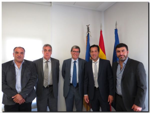 La delegación de Puerto Quequén en el Puerto de  Valencia