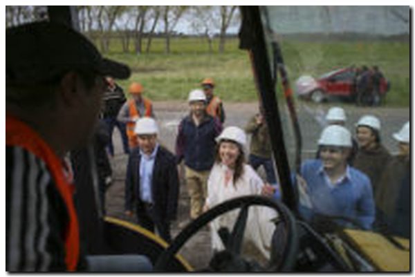 Vidal y Peña supervisaron obras en la ruta provincial 88
