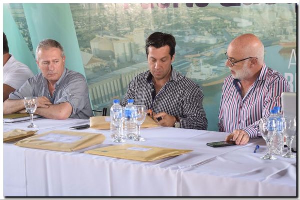 Apertura de Sobres de Licitación de Obra en Puerto Quequén