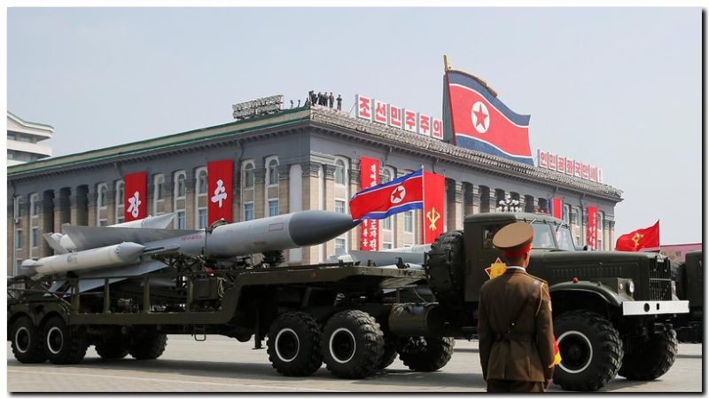 EL MUNDO: Corea del Norte dispara un mísil balístico en plena escalada de tensión