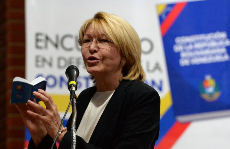 EL MUNDO: La ex fiscal de Venezuela huyó de su país