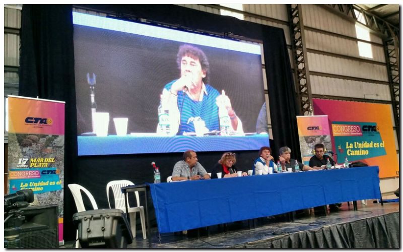 Rechazo a ministros de Macri en reunión internacional