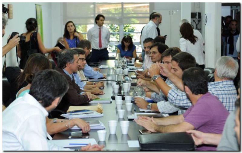 EDUCACIÓN: Vidal no modificó la oferta y la negociación con los docentes sigue empantanada