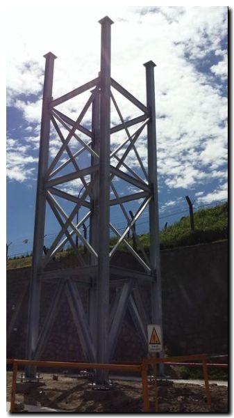 PUERTO QUEQUÉN: Finalizó la obra de construcción y montaje de la torre de Baliza