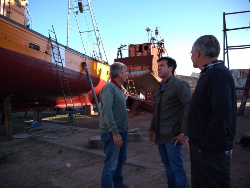 PUERTO QUEQUÉN: El Presidente recorrió el Astillero Vanoli