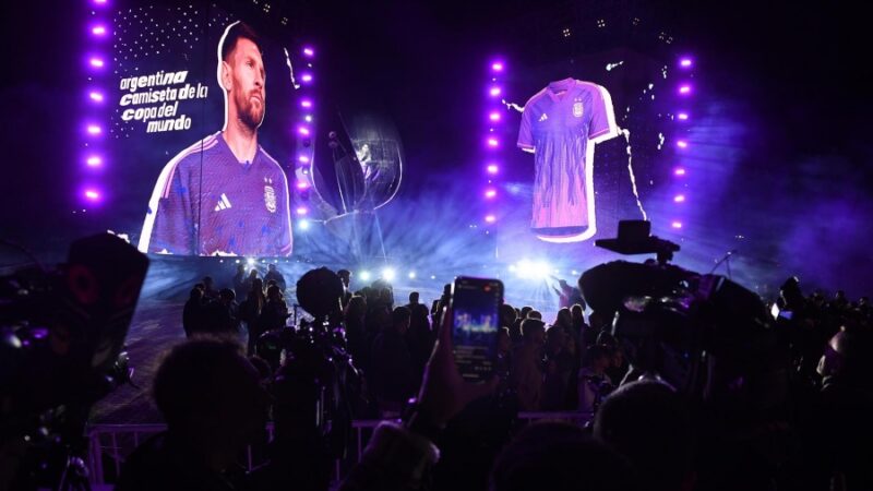 QATAR 2022: Argentina presentó su camiseta alternativa