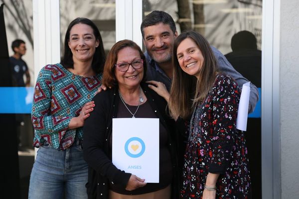 Raverta se reunió con jubilados en Brandsen