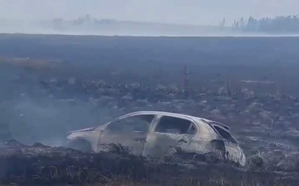 Incendio en ruta 86 por caída de poste de luz