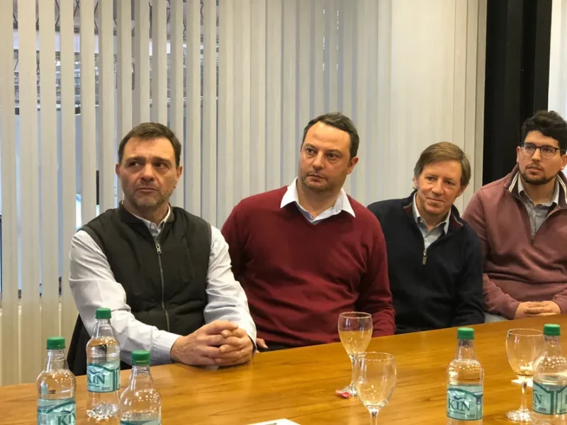 El fracaso de una cumbre de intendentes expuso la fractura de JxC en la Provincia