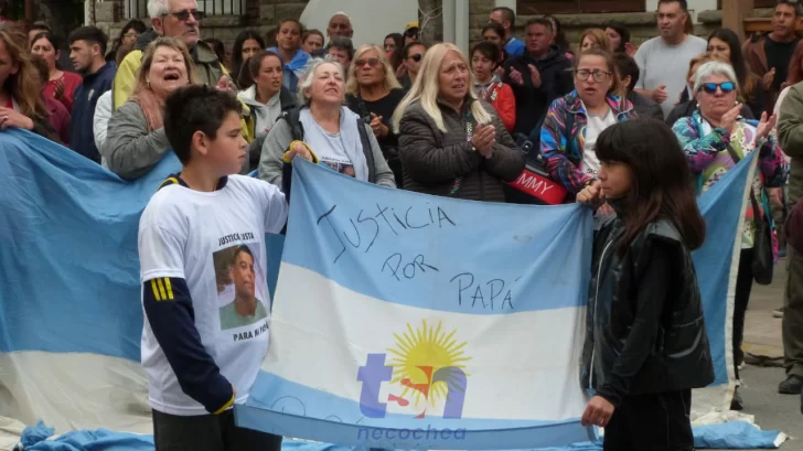 Caso Noa Suárez. Manifestación en apoyo a policías
