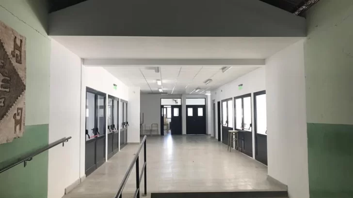 Denuncia por violación, en la Técnica Número 3 de Necochea