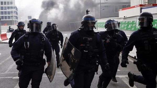Francia en alerta máxima durante las fiestas