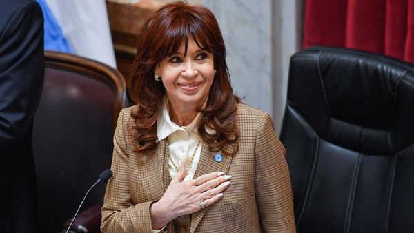 Cristina Fernández se queda en el país