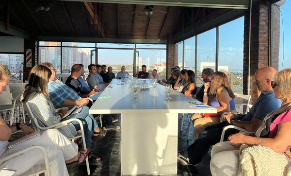Arturo Rojas se reunió con prestadores turísticos