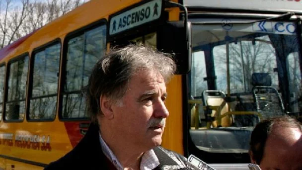Empresa público-privada para el transporte urbano