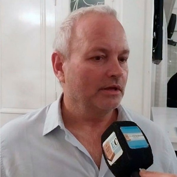 Vuelos entre Necochea y Buenos Aires