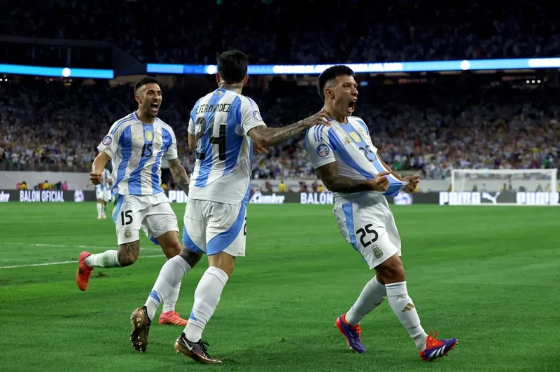 Gracias al «Dibu» Martínez, Argentina venció por penales a Ecuador