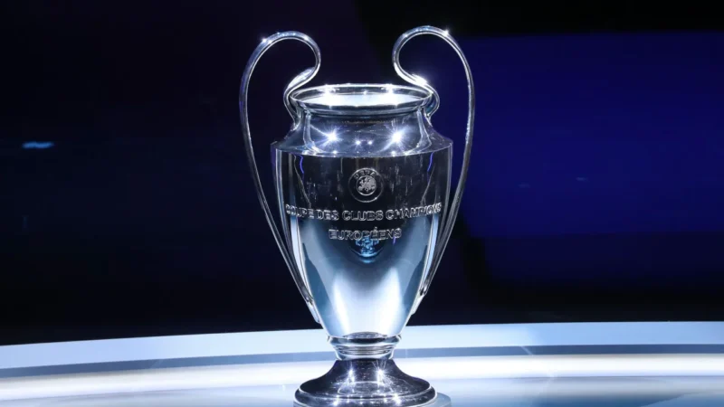 UEFA CHAMPIONS: Sorteo de los cruces