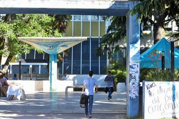 Veto presidencial a la ley de financiamiento universitario