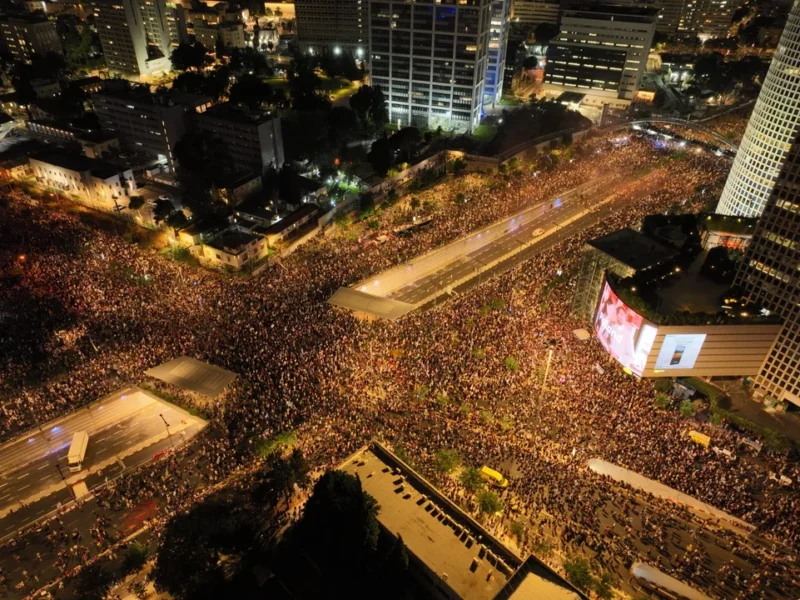 ISRAEL: Masiva manifestación en Tel Aviv