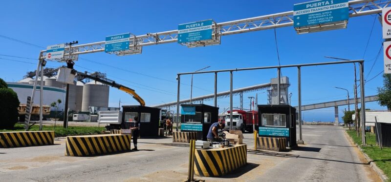Puerto Quequén y sus accesos terrestres