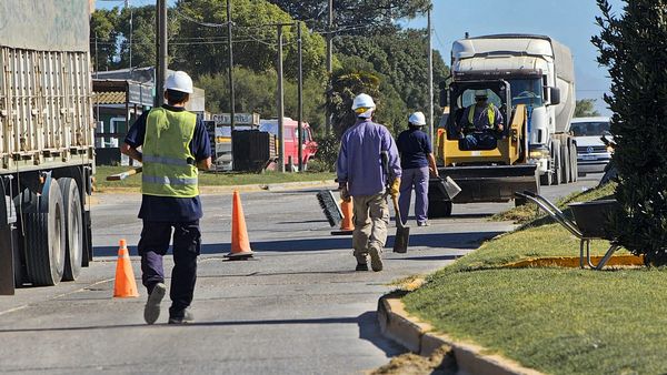 Operativos de limpieza en Avda. Almirante Brown