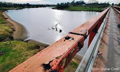 PUENTE ROCHA: Arreglos urgentes