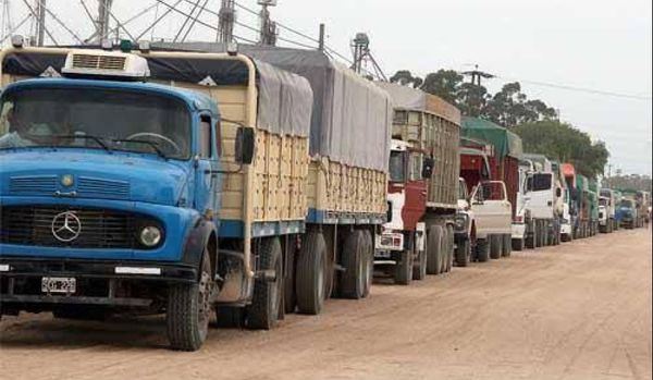 PUERTO QUEQUÉN: Demoras de hasta 48 horas para descargar