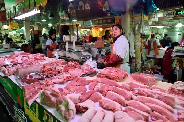 CARNE: China reduce importaciones