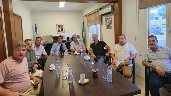Reunión por erosión costera en Quequén