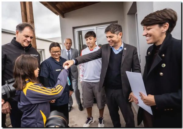 El gobernador Kicillof en De La Garma