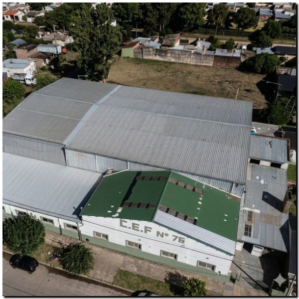 QUEQUÉN: Restauración del techo del CEF 76