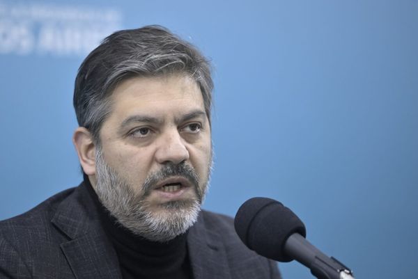 Respaldo a las reelecciones de intendentes